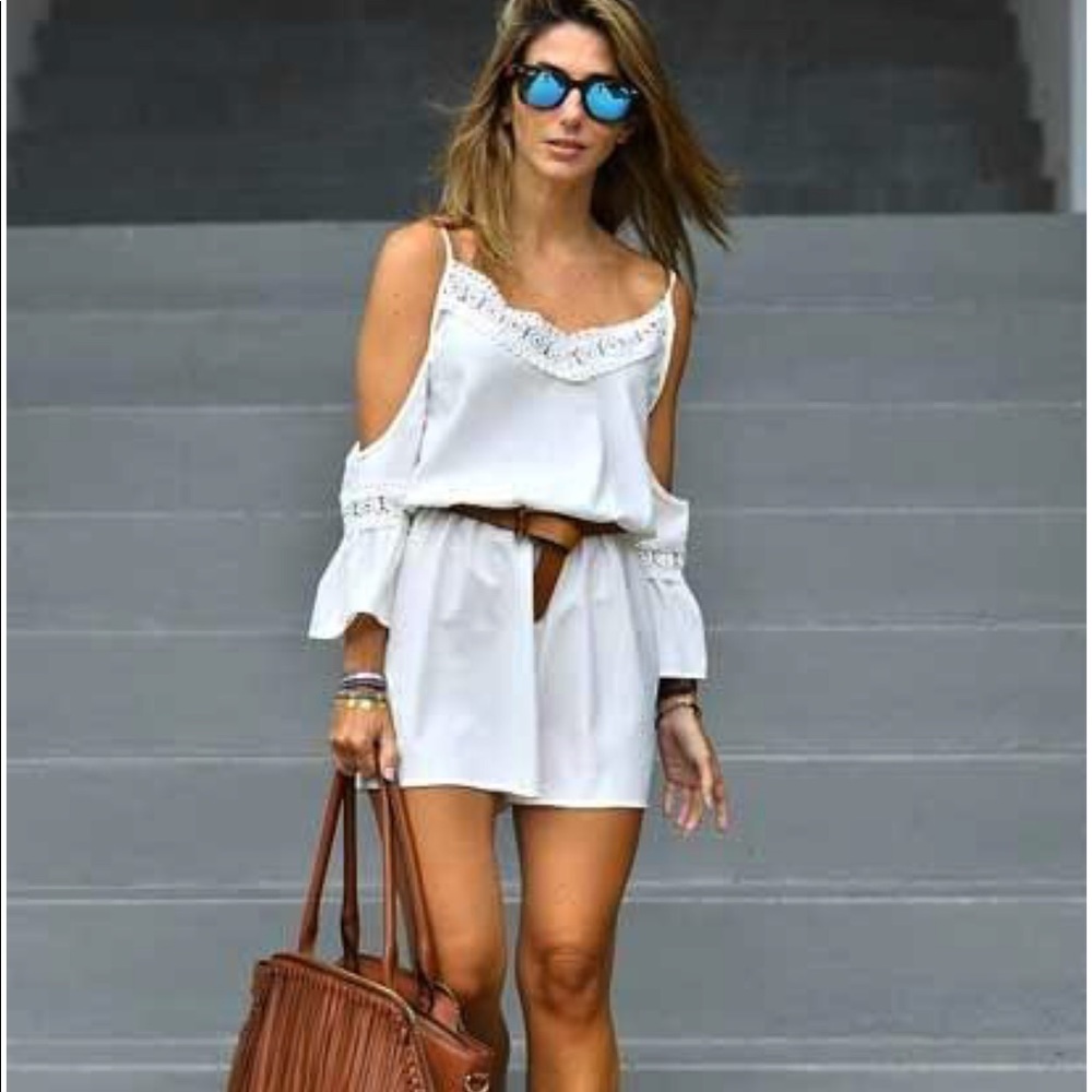 Boho White Off Shoulders Lace Bell Sleeves Romper - Picture 4 of 8